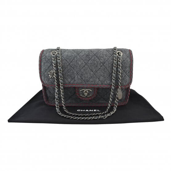 Handtasche CHANEL Wool Flap Bag Edelweiß gebraucht 1