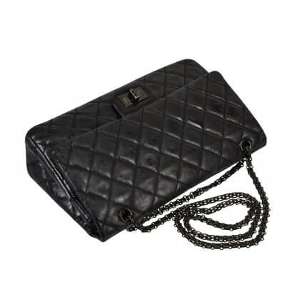 CHANEL 2.55 Reissue Jumbo Leder Handtasche Schwarz All Black Second Hand 7