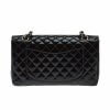 CHANEL Timeless Lackleder Medium Flap Bag Handtasche Schwarz Second Hand 3