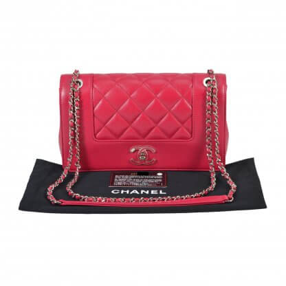 CHANEL Iridescent Sheep Flap Bag Fuchsia Leder Handtasche Second Hand 1