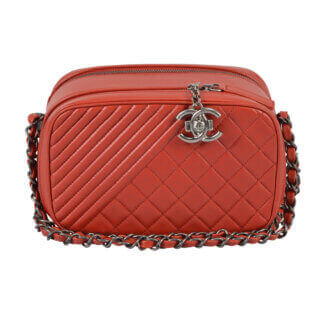 CHANEL Coco Boy Small Camera Bag Lammleder Rot Second Hand 1