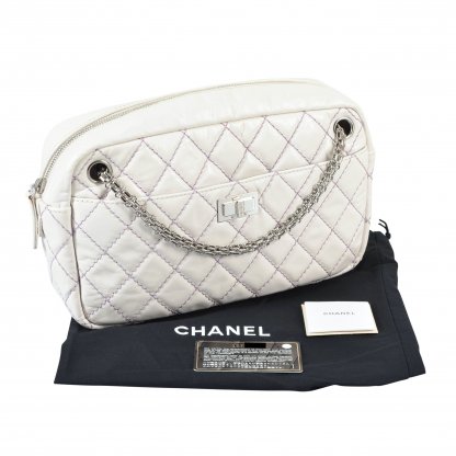 CHANEL Reissue Camera Bag Leder Handtasche Weiß Flieder Second Hand 1