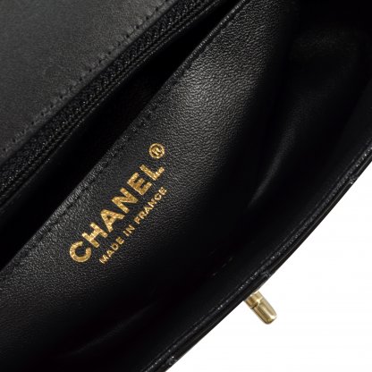 CHANEL Mini Rectangular Timeless Flap Bag Lackleder Handtasche Schwarz Second Hand 9