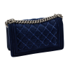 CHANEL Boy Bag Medium Samt Handtasche Dunkelblau Second Hand 16176 2