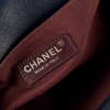 CHANEL Boy Bag Medium Samt Handtasche Dunkelblau Second Hand 16176 9