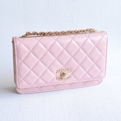 CHANEL Trendy WOC Wallet On Chain Rosa Leder Handtasche Second Hand 1 18128 1