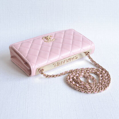 CHANEL Trendy WOC Wallet On Chain Rosa Leder Handtasche Second Hand 1 18128 5