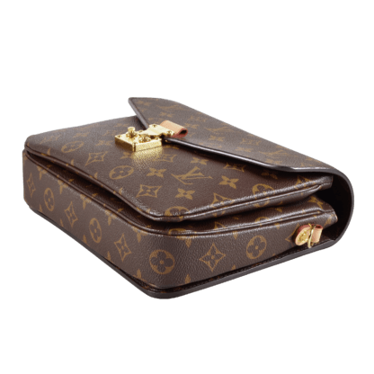 Louis Vuitton Pochette Metis Monogram Canvas Handtasche Second Hand 18143 3