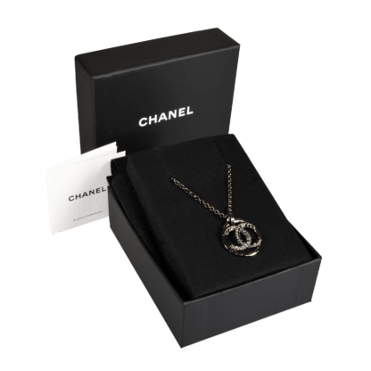 CHANEL 19P CC Circle Pendant Necklace Halskette Schwarz Second Hand 19874 1