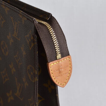 Louis Vuitton Poche Toilette 26 Monogram Canvas Handtasche Second Hand 21504 5