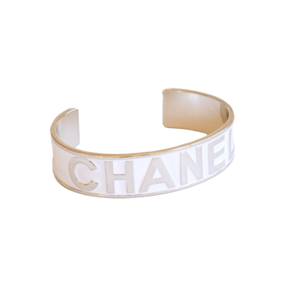 CHANEL 22S Gold White Emaille Metall Armband Second Hand 21694 0