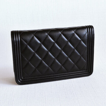 CHANEL Boy Wallet On Chain WOC Lammleder Schwarz Second Hand 21736 2