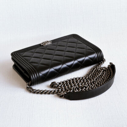 CHANEL Boy Wallet On Chain WOC Lammleder Schwarz Second Hand 21736 5