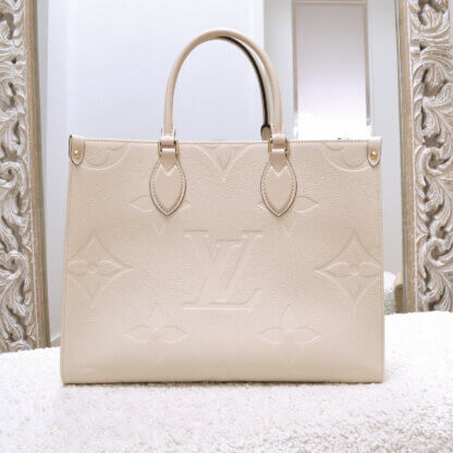 Louis Vuitton Onthego MM Monogram Empreinte Leder Handtasche Creme 21644 2