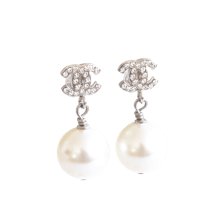 CHANEL 14V CC Pearl Drop Earrings Second Hand 22109 0