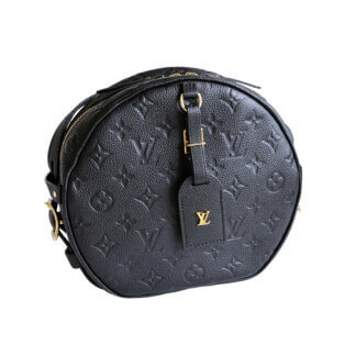 Louis Vuitton Boite Chapeau Souple Monogram Empreinte Leder Schwarz Second Hand 22438 0