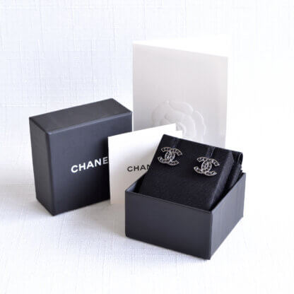 CHANEL 18A Black Crystal CC Earrings Ohrringe Second Hand 22768 1