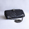 CHANEL Chevron Single Flap Bag Black Lambskin Leather Pre-Loved 125110 5