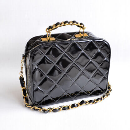 CHANEL Vintage Vanity Patent Leather Case Bag Handtasche Second Hand 22897 1