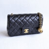 CHANEL Pearl Crush Rectangular Mini Flap Bag Lambskin Leather Black Schwarz Pre-Loved 125111 2