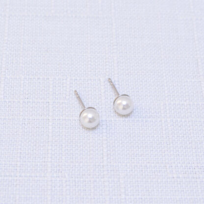 Dior Tribales Pearl Crystal CD Pendant Earrings Ohrringe Pre-Loved 32542 4