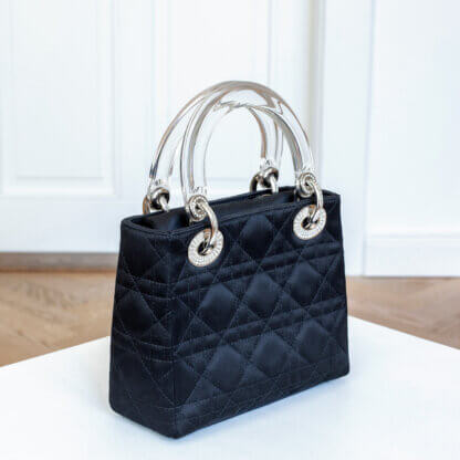 Dior Vintage Lady Mini Diamond Silk Crystal Handtasche Schwarz Pre-Loved 52545 11
