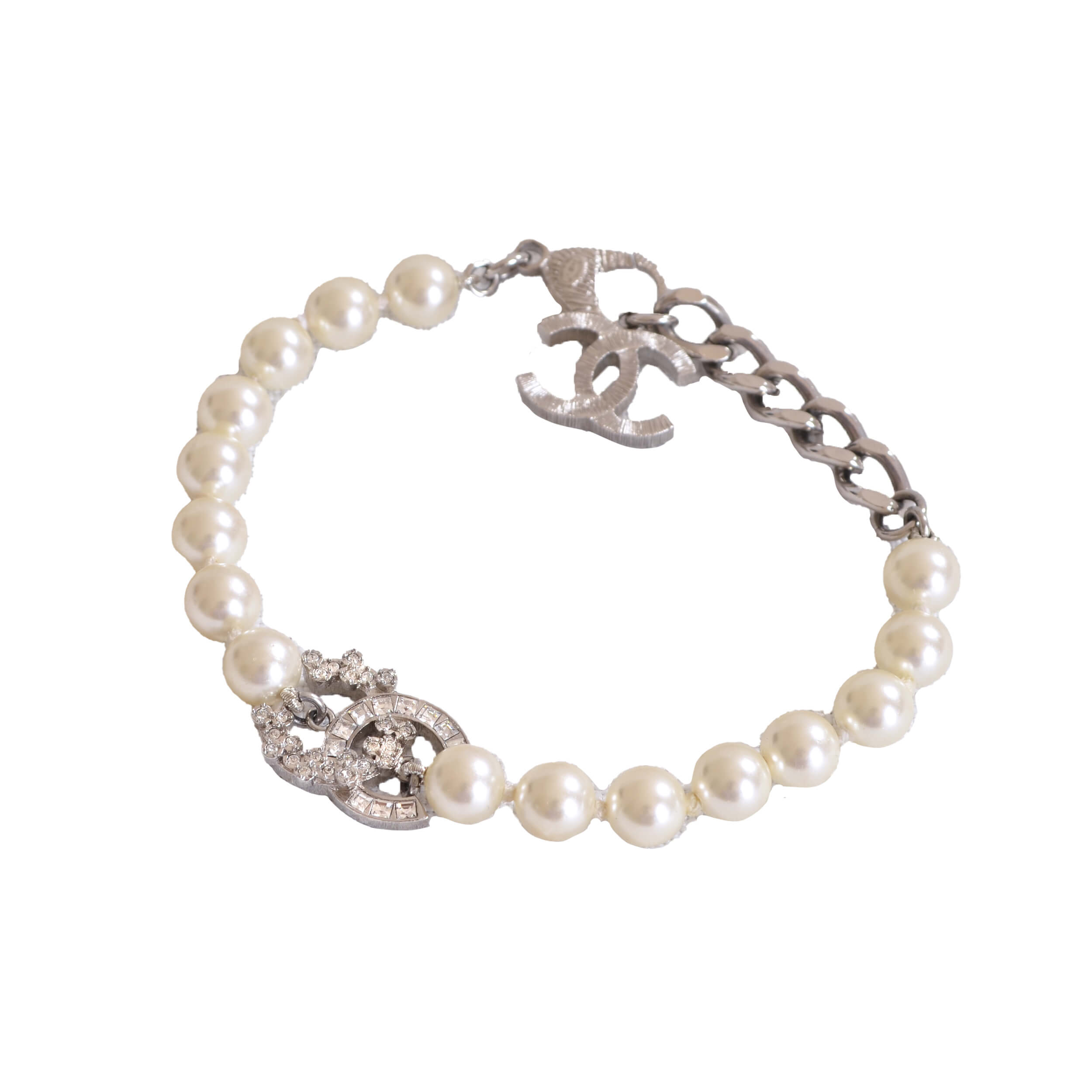 CHANEL 19V CC Pearl Bracelet Perlenarmband Weiß Silber Pre-Loved 825130 0