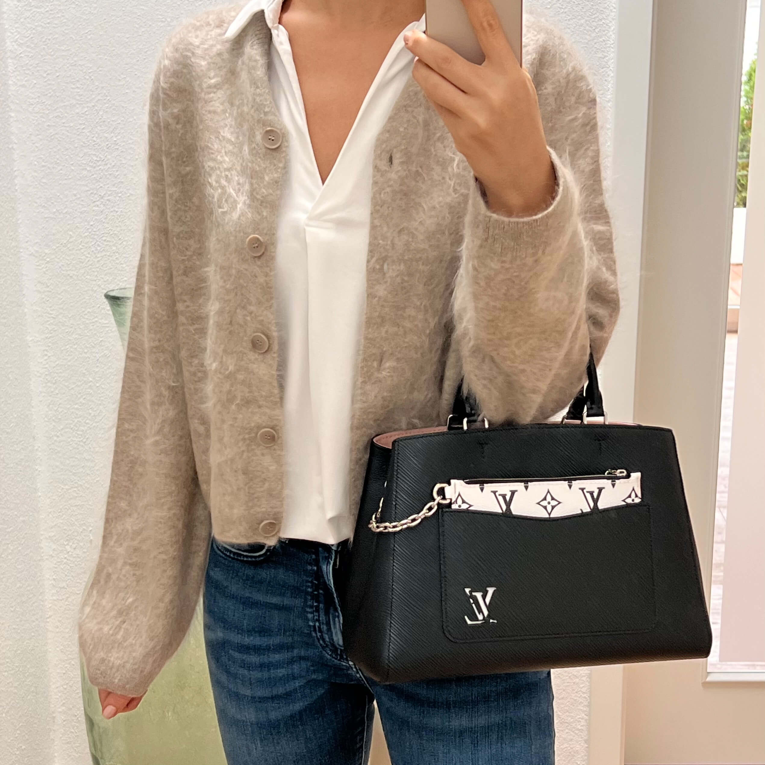 Louis Vuitton Marelle Tote MM Epi Leder Schwarz Pre-Loved 825217 Modshot 1