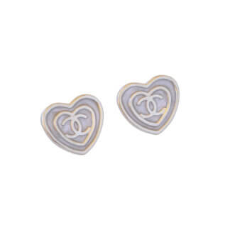 CHANEL 24S CC Herz Perlmutt Ohrringe Heart Earrings Pre-Loved 1125145 0