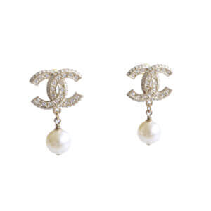 CHANEL 23V CC Pearl Drop Earrings Ohrringe Hellgold 426111 0