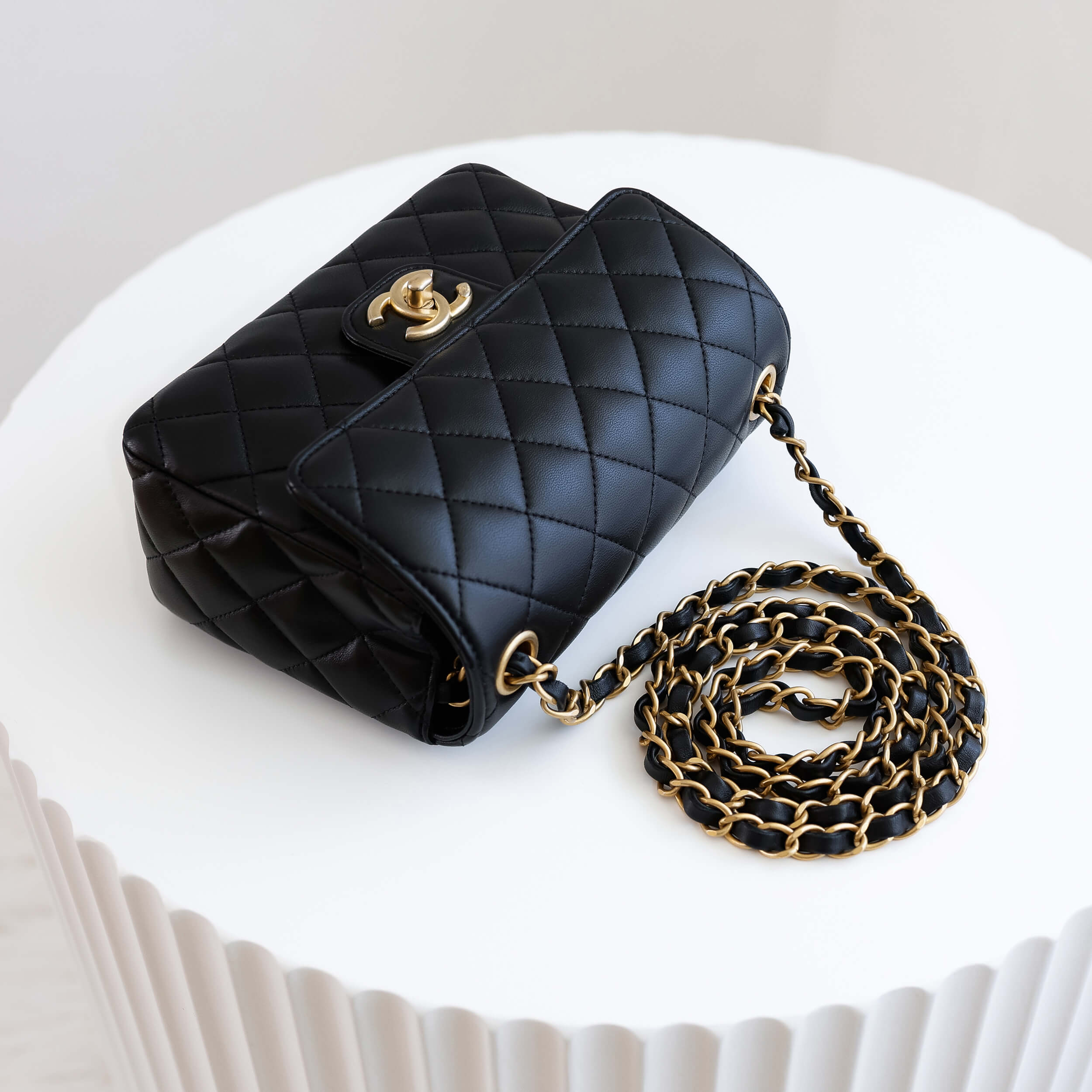 CHANEL 23C Timeless Sqaure Flap Bag Lambskin Leder Handtasche Pre-Loved 526114 5