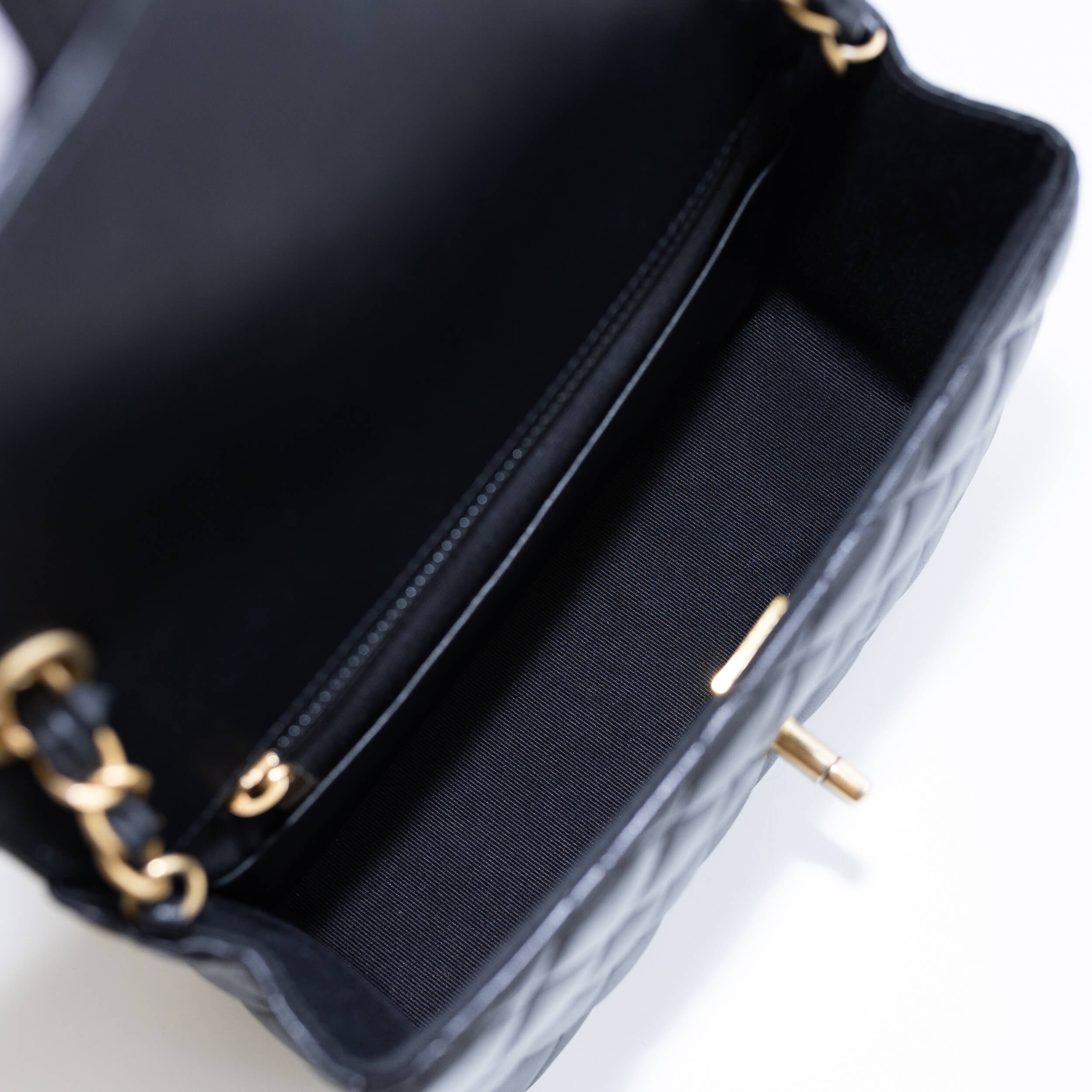 CHANEL 23C Timeless Sqaure Flap Bag Lambskin Leder Handtasche Pre-Loved 526114 7